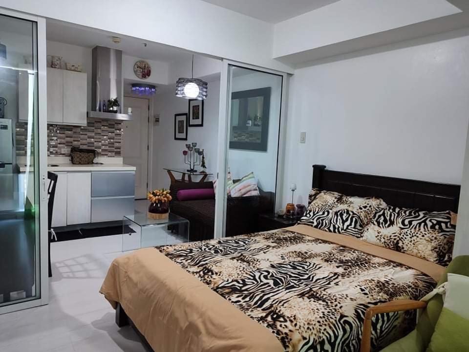 Azure South - Wave Pool - Heart Of The City Paranaque City Bagian luar foto